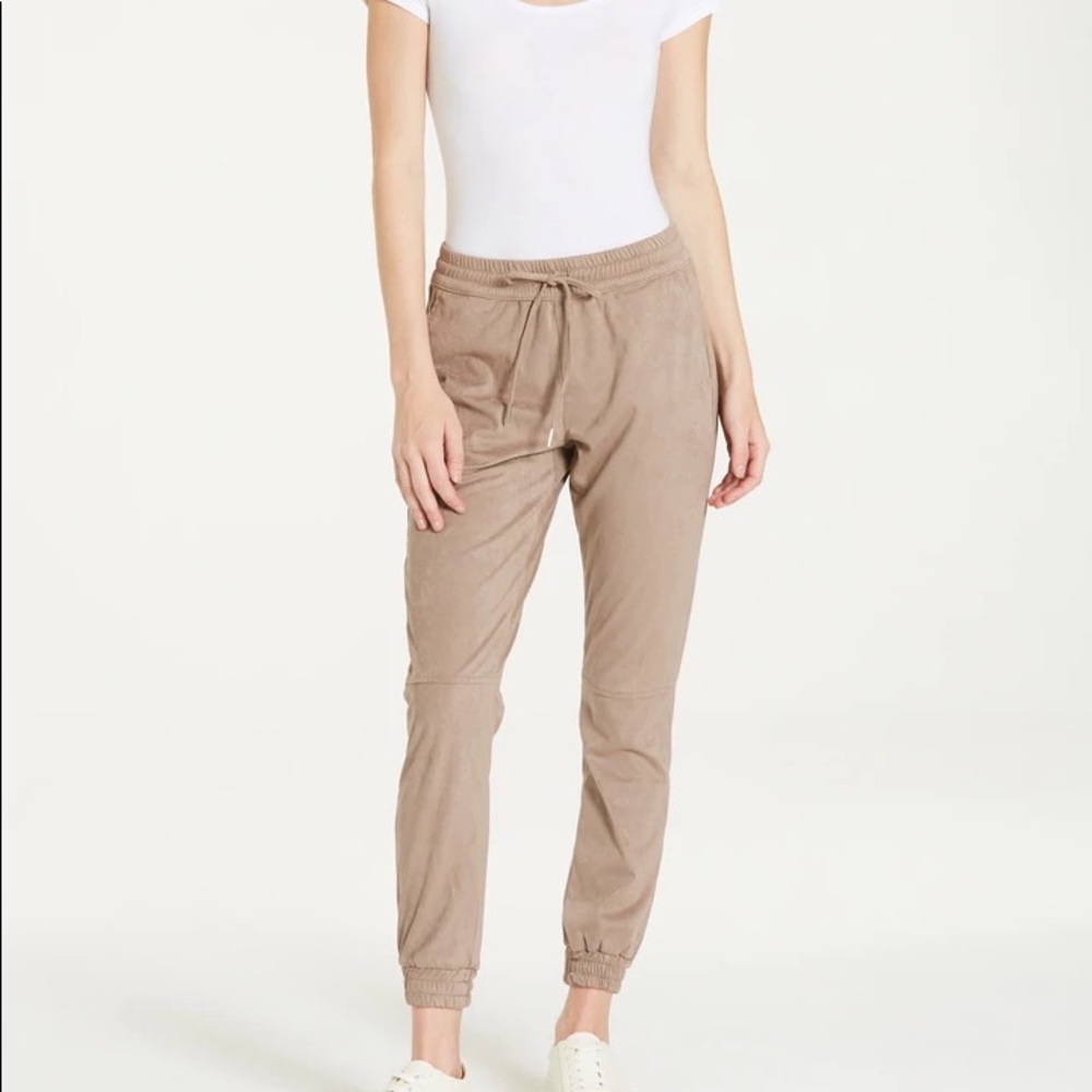 DEAR JOHN -JACEY CROPPED JOGGER PANTS-New